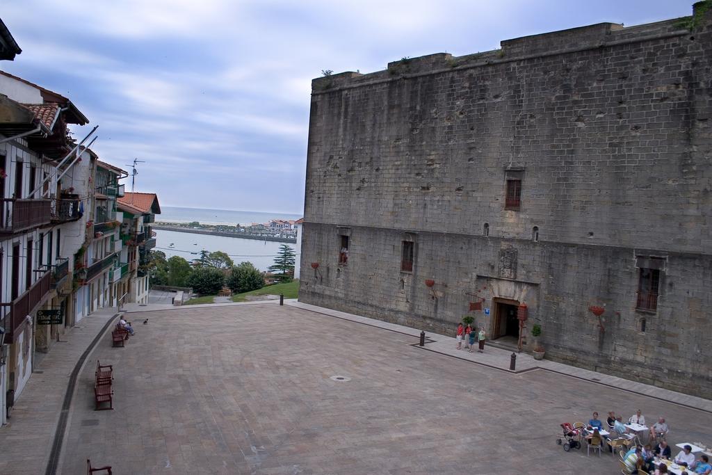 Hotel San Nikolas Sea Views Hondarribia Exterior photo